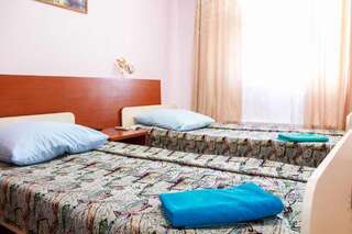 Гостиница Маяк Сургут Двухместный номер с 2 отдельными кроватями -3